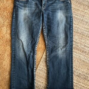 Women’s Silver Capris Size 36!